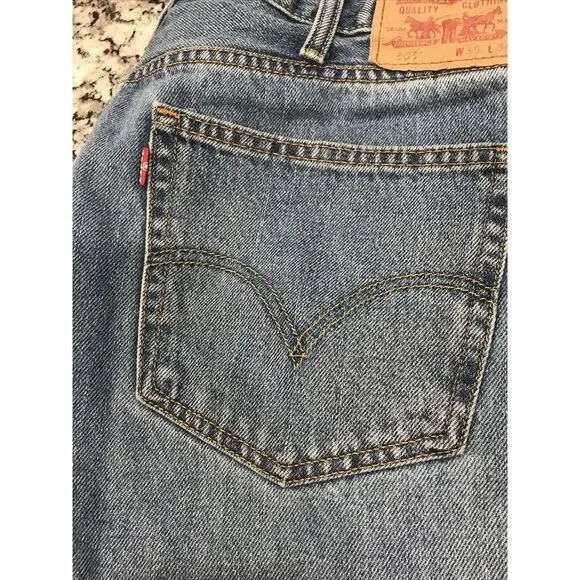 Vintage Levi's Jeans - 505 Regular Straight Light Wash Size:‎ 38x34 - Picture 2 of 10
